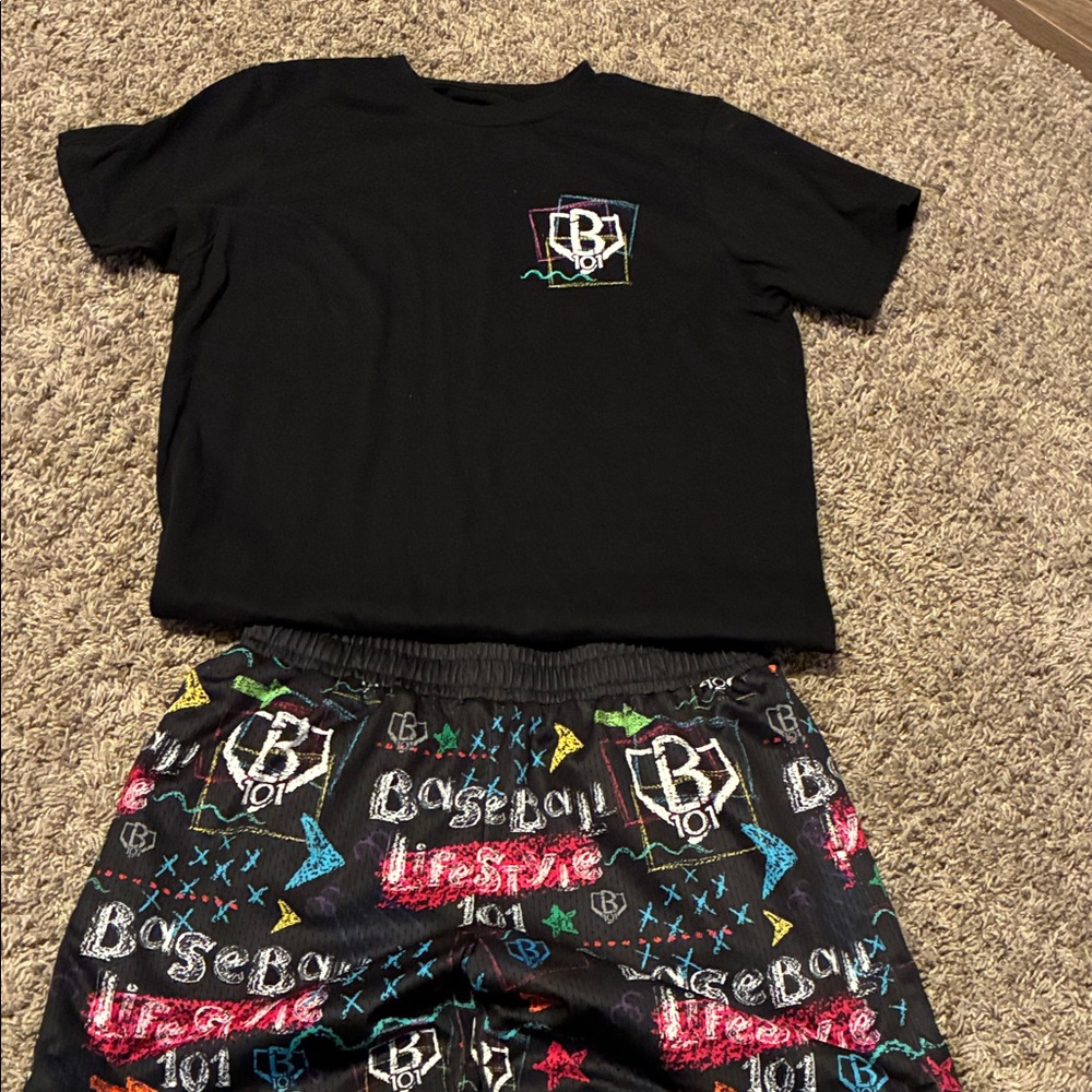 Kids Black Graphic Matching Set